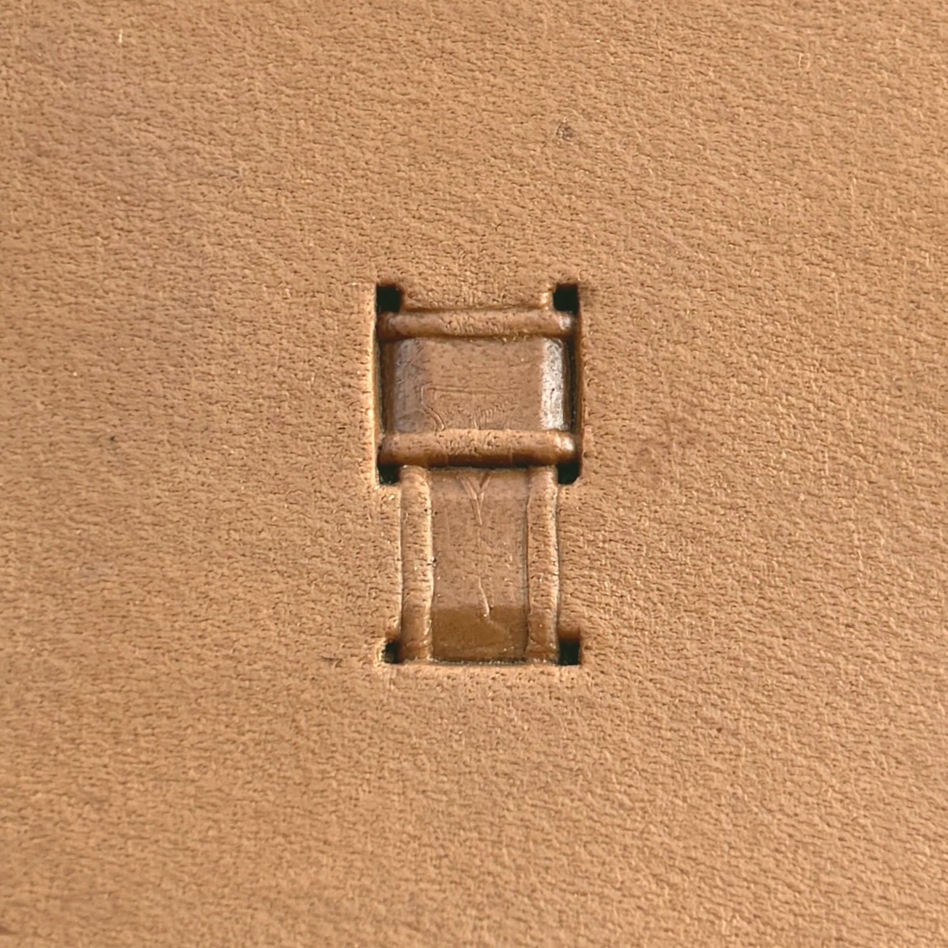 Basket Weave leather stamp LT776 — single impression on veg-tan leather