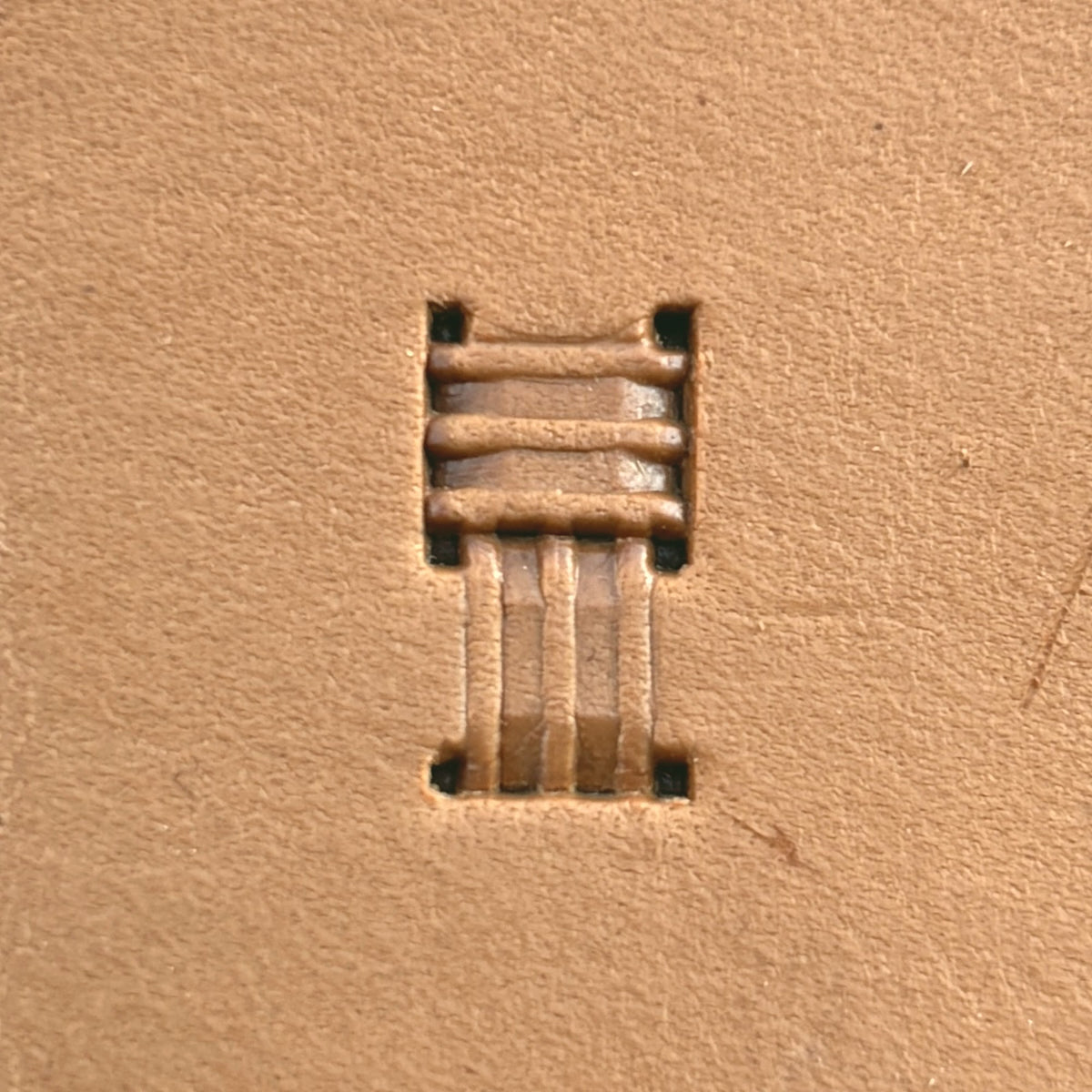 Basket Weave leather stamp LT777 — single impression on veg-tan leather