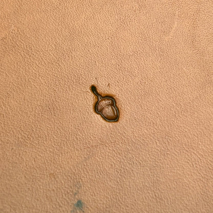 Acorn Oak Leaf leather stamp LT782 — pattern imprint on veg-tan leather