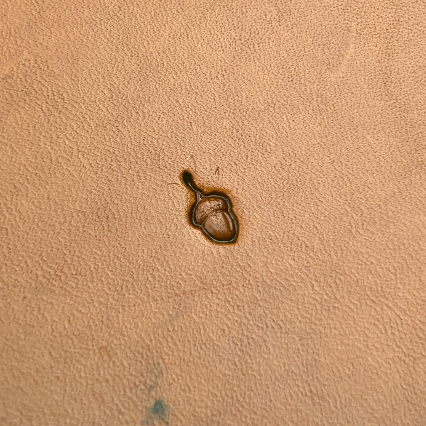 Acorn Oak Leaf leather stamp LT782 — pattern imprint on veg-tan leather