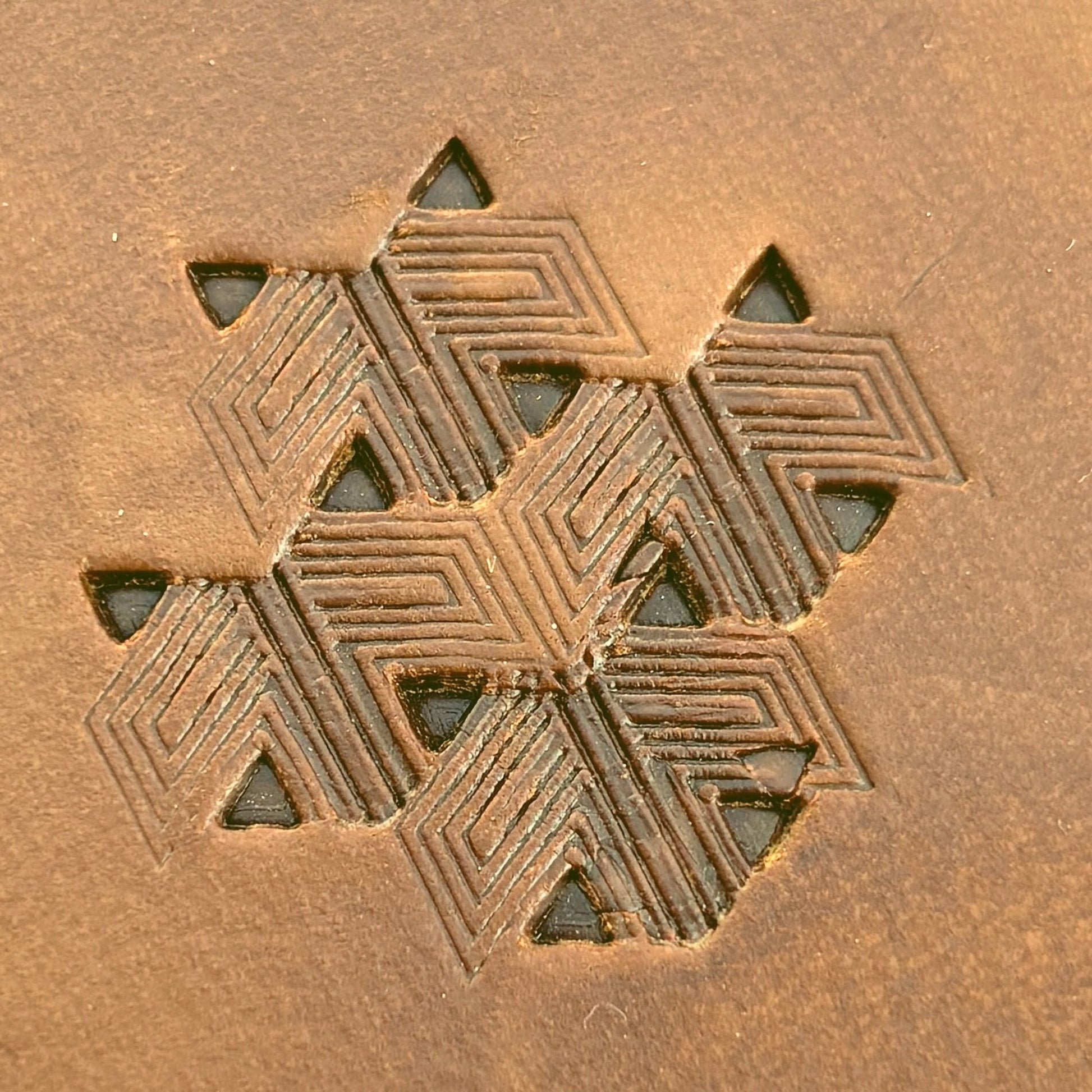 Geometric Lines leather stamp LT824 — pattern imprint on veg-tan leather