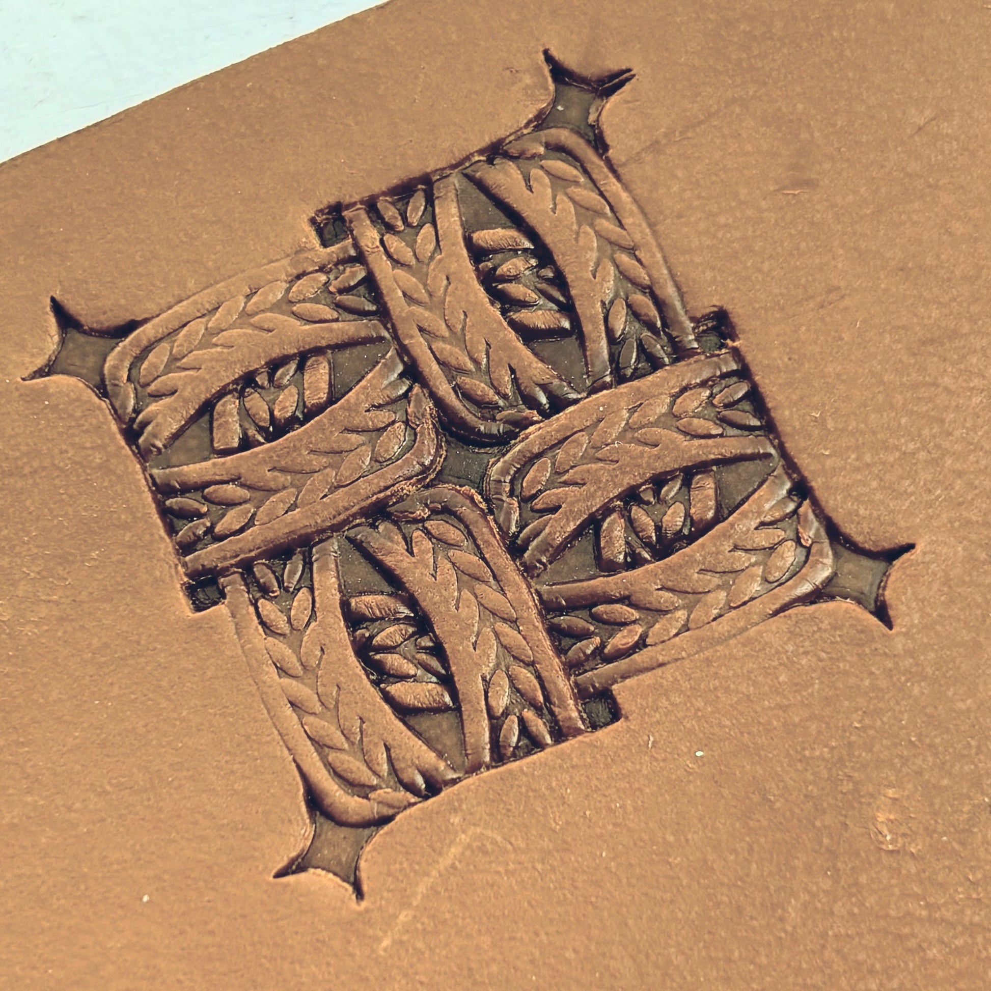 Braided Squares Basket Weave leather stamp LT825 — pattern imprint on veg-tan leather