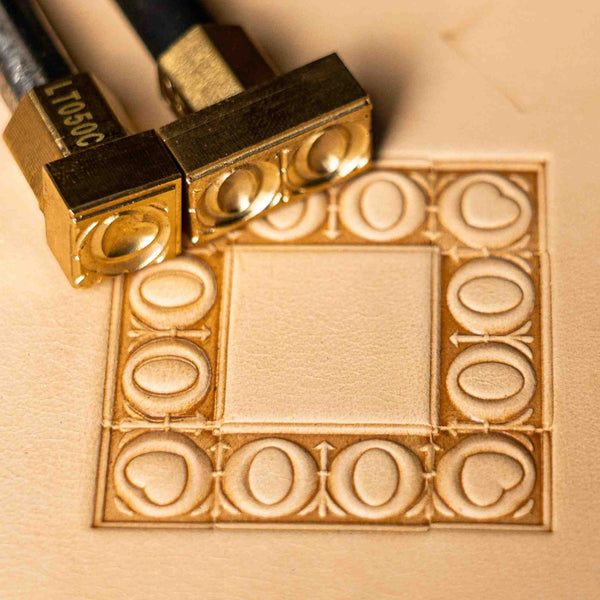 Heart Leather Stamp – Oval Border