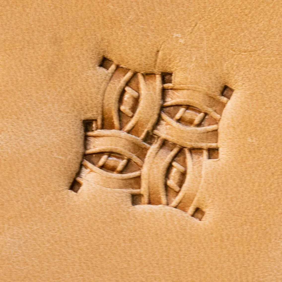 LT822 Basket Weave Leather Stamping Tool for Professional Crafters – Interlock Pattern Basket Weave 11x11mm (7/16" x 7/16")